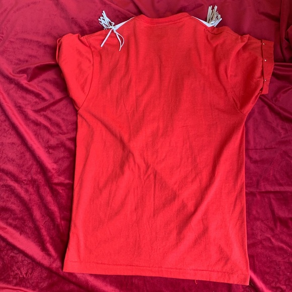 Vintage Red Tee with White Leather Cowboy Fringe Neckline Size Medium - Picture 4 of 4